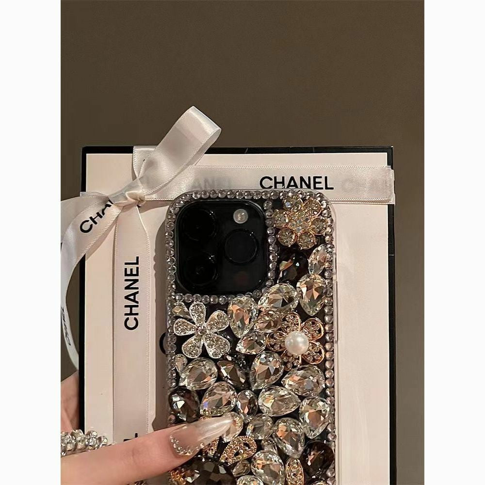 Suitable for Apple15Promax Full Diamond Phone Case16Luxurious Rhinestone Rabbit15pro Protective Sleeve13Bracelet14